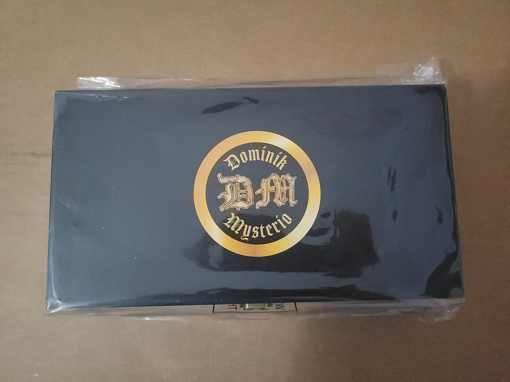Official WWE Dominik Mysterio Side Plates