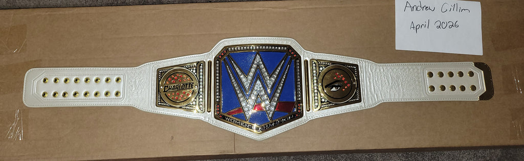Official WWE Shop Women's Smackdown Replica Title Belt w/ Charlotte Flair Side Plates