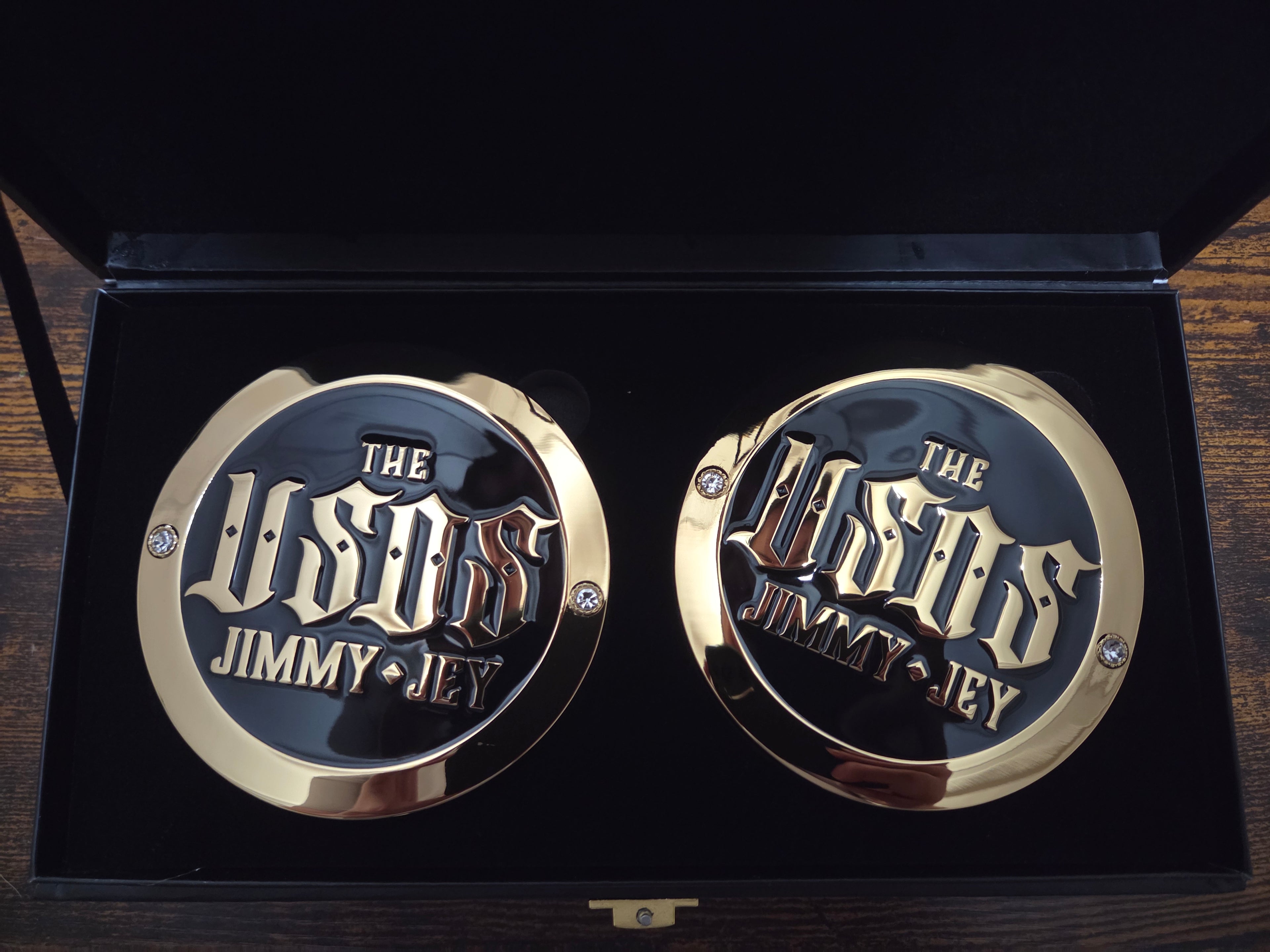 Official WWE The Usos Replica Side Plate Box Set