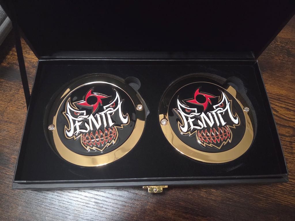 Official WWE Penta Replica Side Plate Box Set